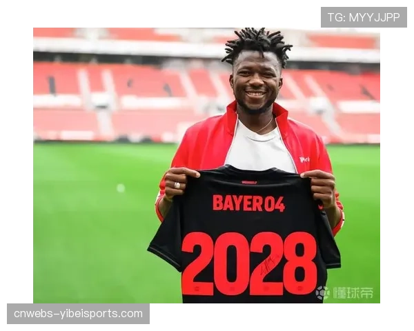 勒沃库森塔普索巴头球破门，定位球战术奏效