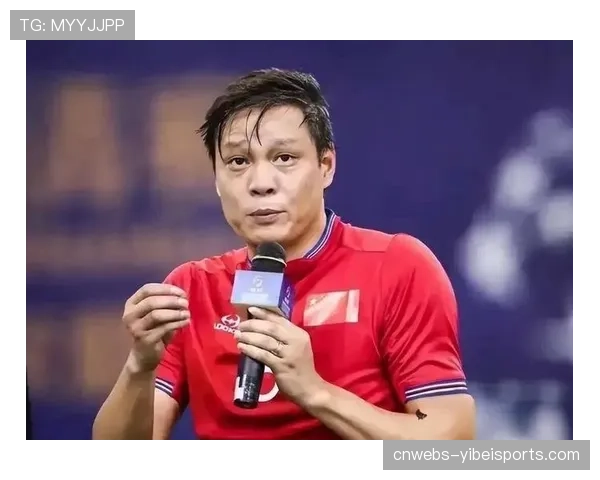 老甲A球星齐聚成都,范志毅彭伟国再同框 老甲A球星齐聚成都,范志毅彭伟国再同框