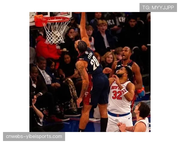 布伦森后撤步三分绝杀，尼克斯126-124逆转骑士圣诞大战