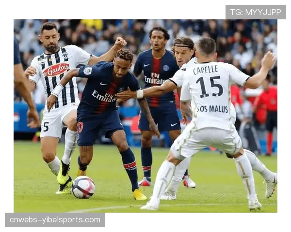 法国职业足球联盟宣布下赛季起,每场比赛可更换球员名额恢复为五人 法国职业足球联盟宣布下赛季起,每场比赛可更换球员名额恢复为五人